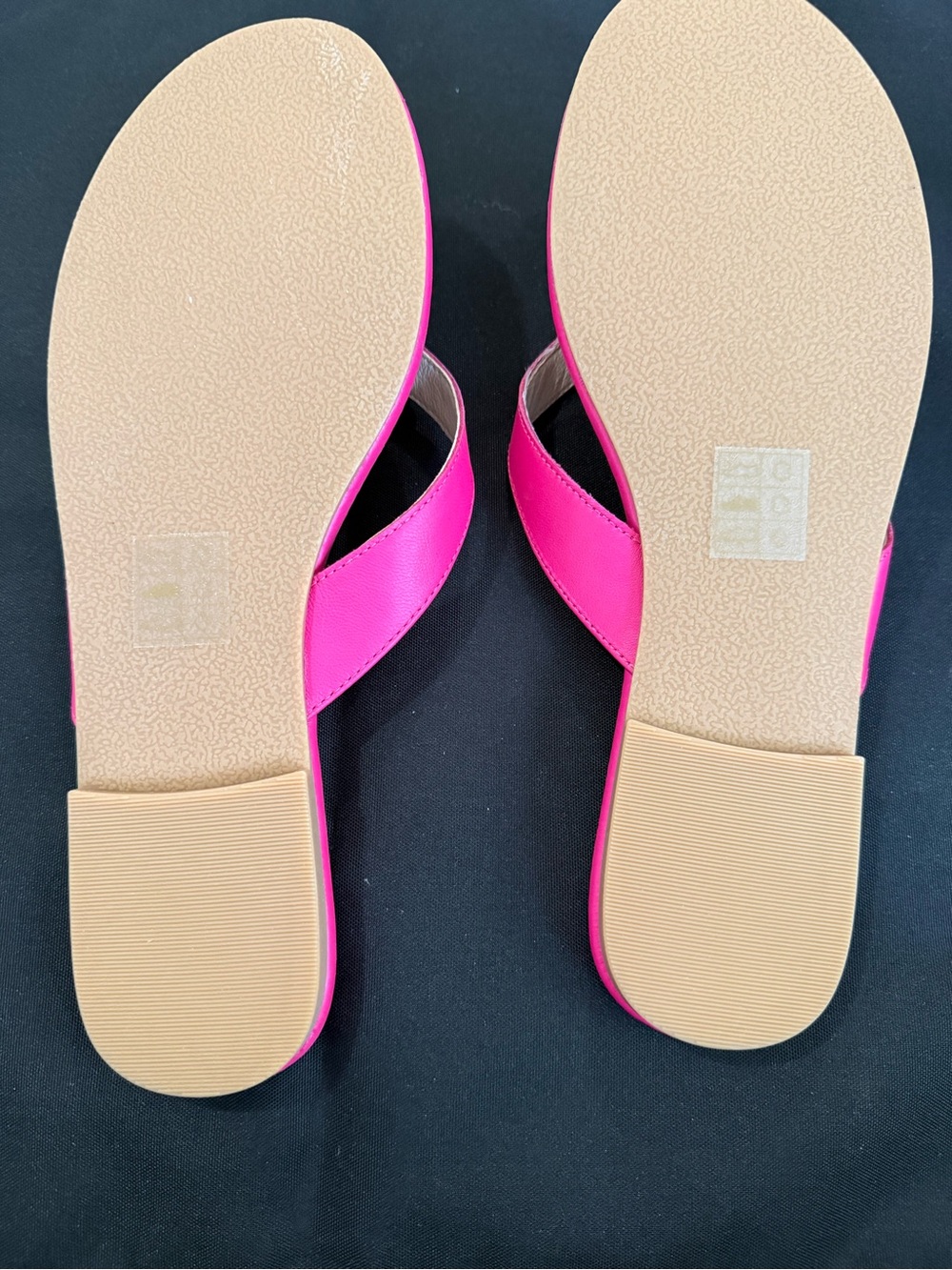 New Jack Rogers Hot Pink Leather Thong Sandals size 10 - Picture 6 of 7